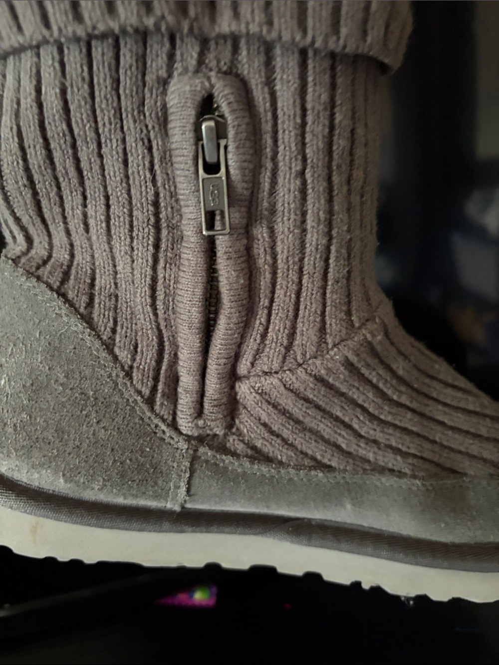 UGG Gray Ribbed Knit Boot Socks with Logo Cuff - Picture 2 of 5